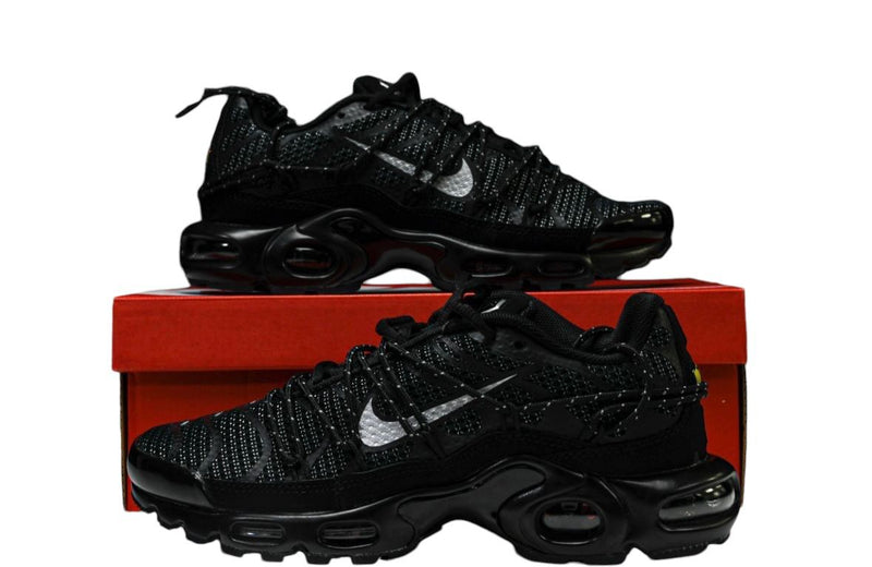 AIR MAX TN PLUS "Utility Black"